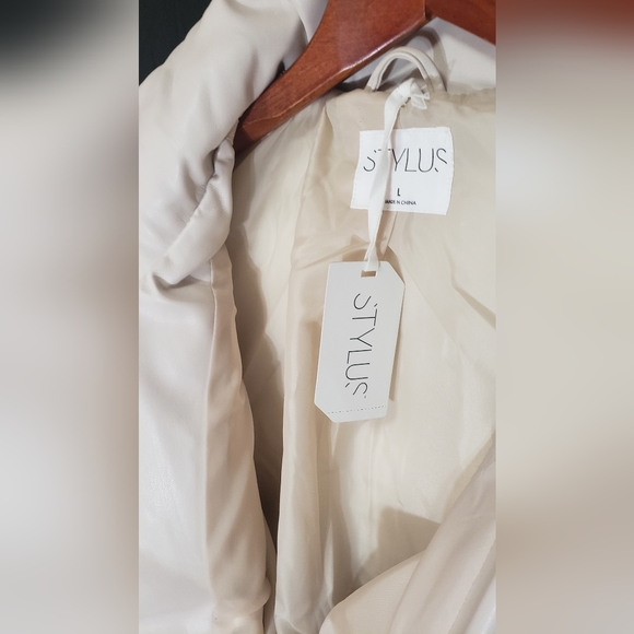 Puffer jacket - Picture 3 of 4